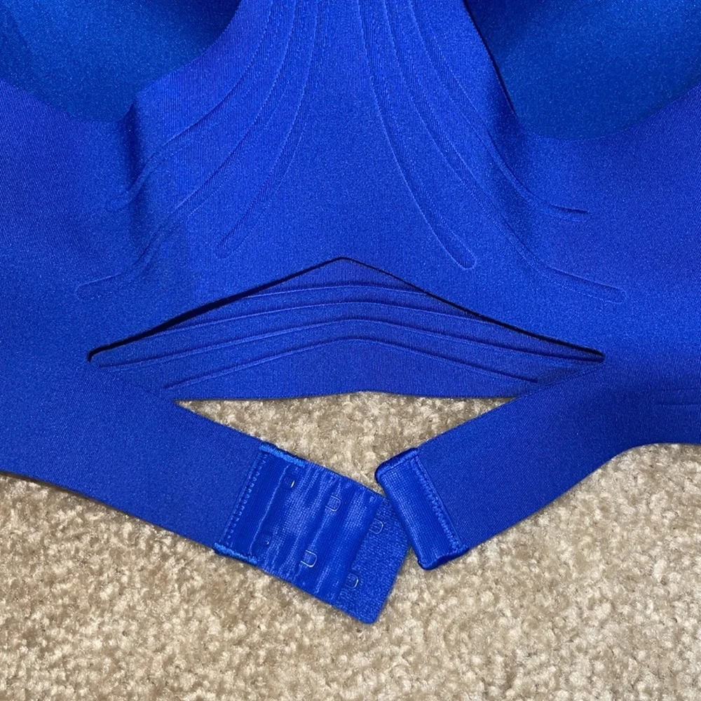 All In Motion Sports Bra - Picture 3 of 4